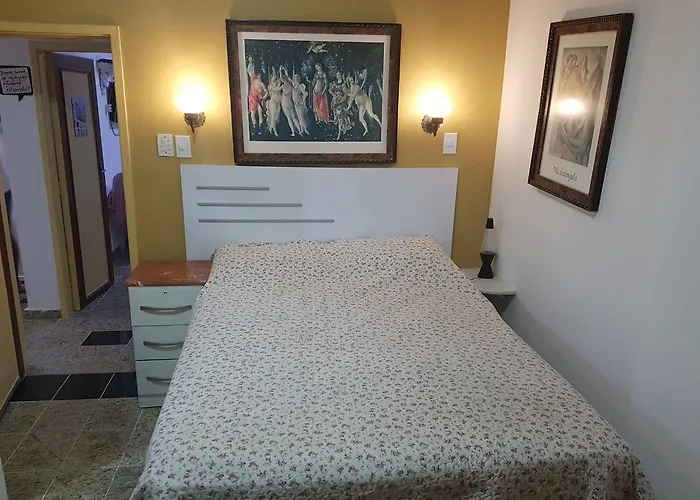 Apto Copacabana Com 2 Suites